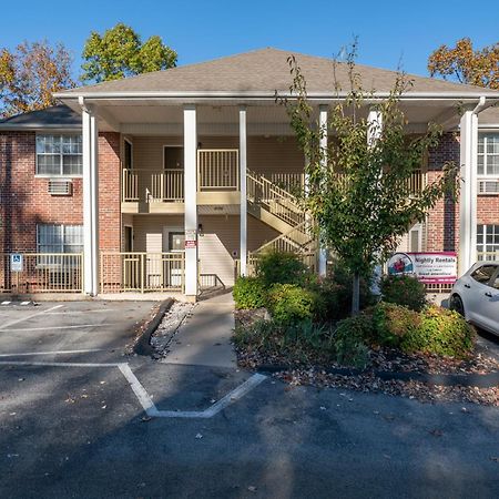 2Br Walk-In Condo - Near The 76 Strip - Free Wifi - Pool - Free Tickets Included - Clb-3 Branson Exterior foto